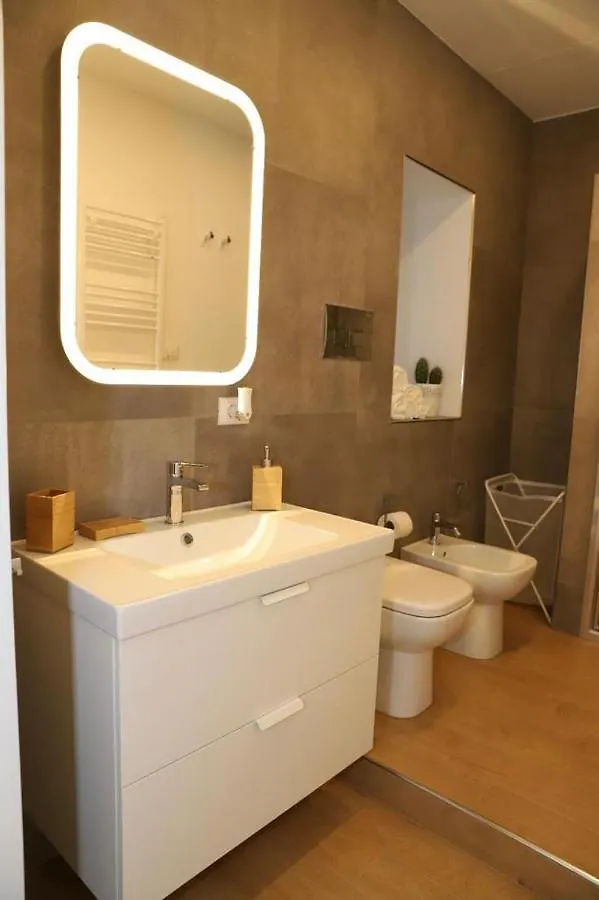 Appartamento Superior Holiday House Catania Italia
