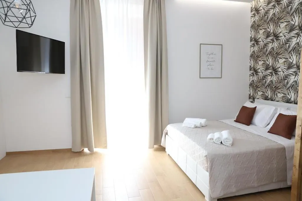 Superior Holiday House Catania